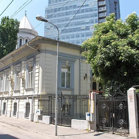 Armeneasca Studio Bucarest